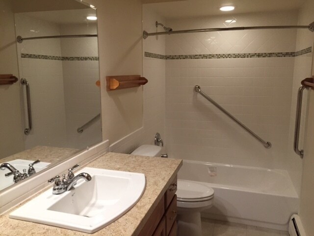 Photo - Spacious 2 Bedroom on Fowler Lake! Unidad EW318