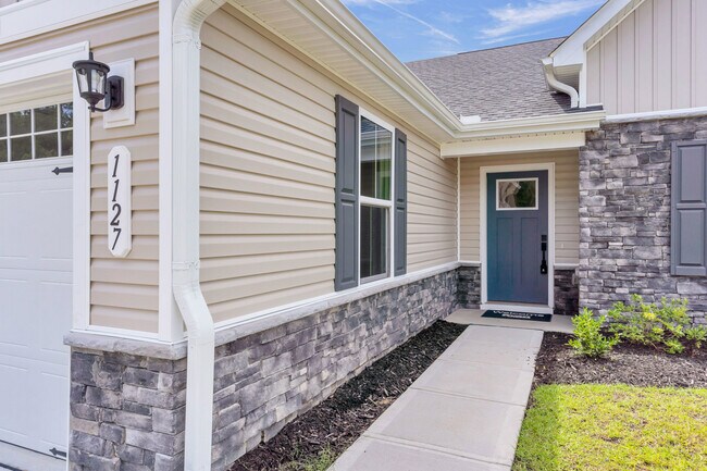 Photo - 1127 Middle Crst Dr NE Casa