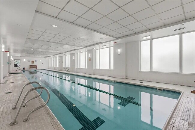 Photo - Sunny large 1 bedroom 1 bath condo