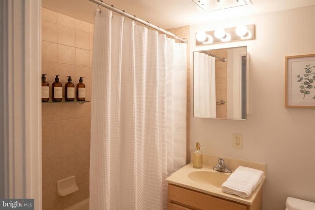 Photo - 800 4th St SW Unit S605