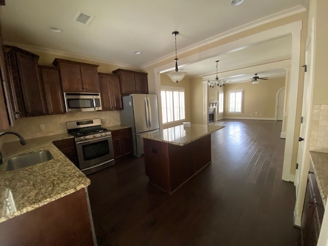 Photo - 4640 Amberley Dr