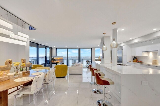 Photo - 5460 N Ocean Dr Unidad 7C