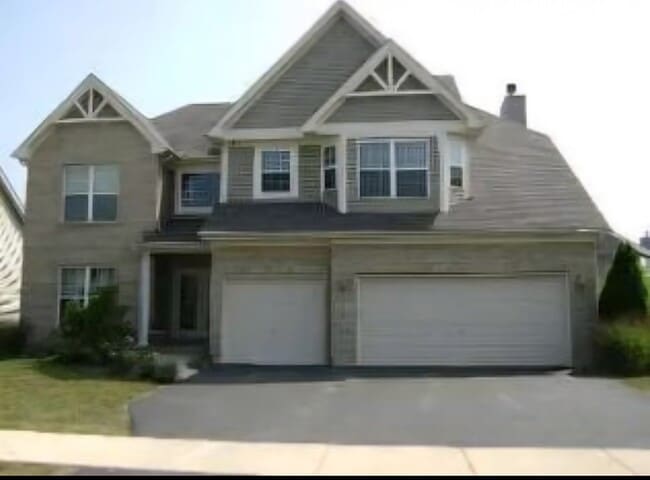 Building Photo - 165 Fieldcrest Dr Rental