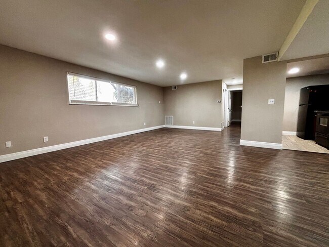 Photo - Newly Renovated 2-Bedroom Apartment in Ser... Unit 4420 Flowerdale, Apt C