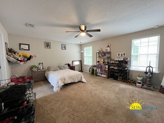 Photo - Beautiful 3 Bedroom Home in Crestview!