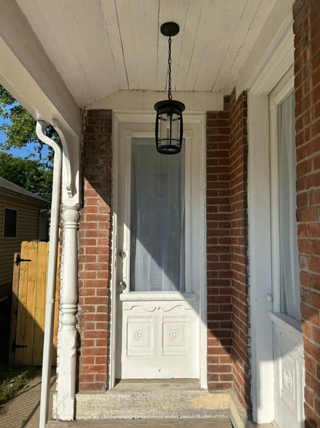 Photo - 19-21 S. Van Lear St. Unit 21