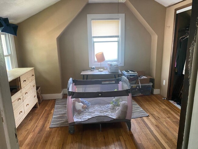 Photo - 974 Boston Ave