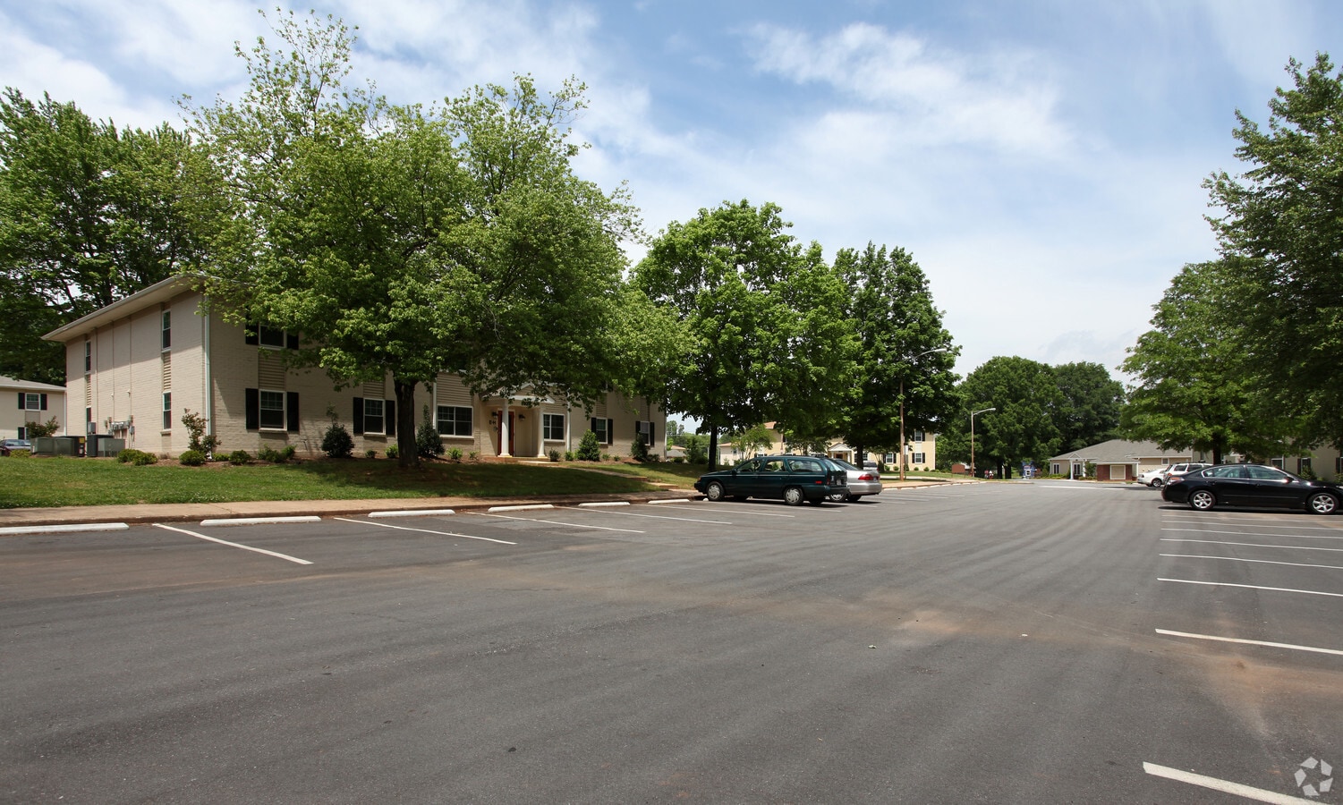 Photo - The Oaks at Silver Ridge