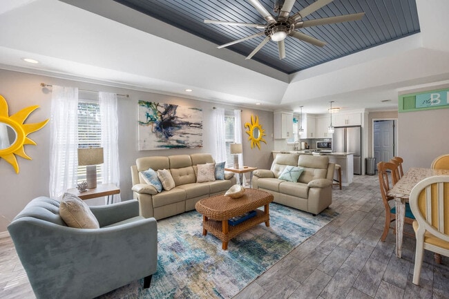 Photo - 4496 Luke Ave Unidad ID1354367P