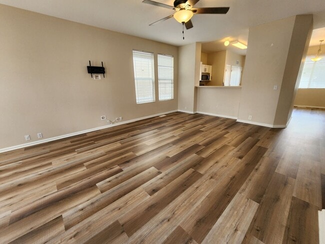 Photo - 3 Bed 3 bath house in 80910!