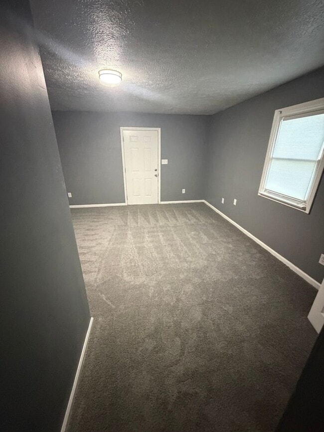Photo - Freshly updated 3BR home!