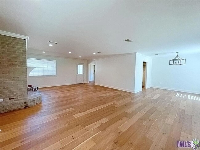 Photo - 10727 Danbury Dr