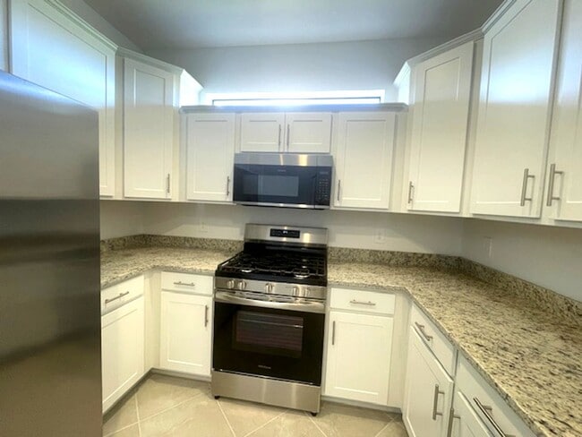 Photo - New Construction 2 Bedroom PLUS a Home Office Available in Lorraine Lakes