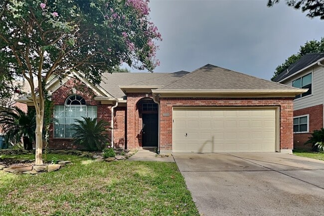 Building Photo - 14422 Bladenboro Dr Rental