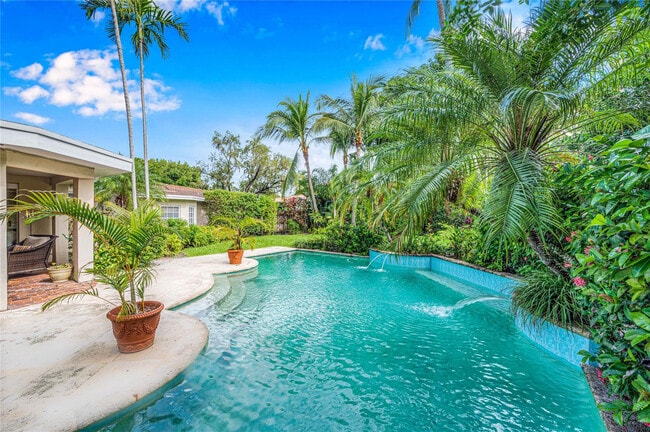 Photo - 1612 E Lake Dr