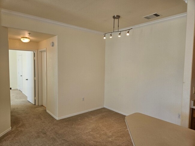 Photo - 2 bed 1.5 bath 2nd floor Condo.