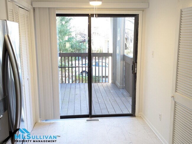 Photo - 4100-4105 Five Oaks Dr