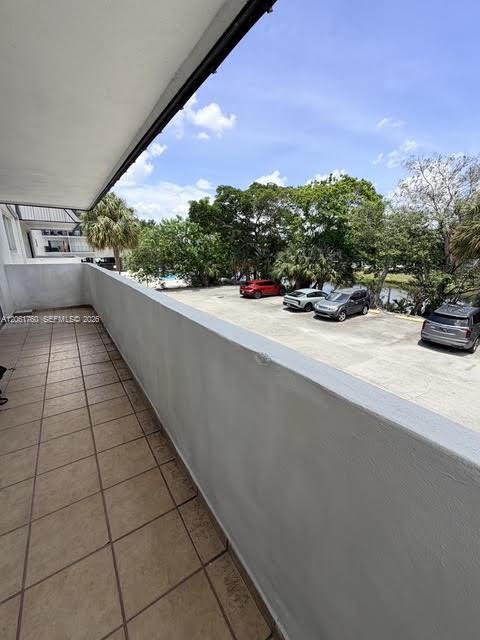 Photo - 465 S Royal Poinciana Blvd Unit 9B