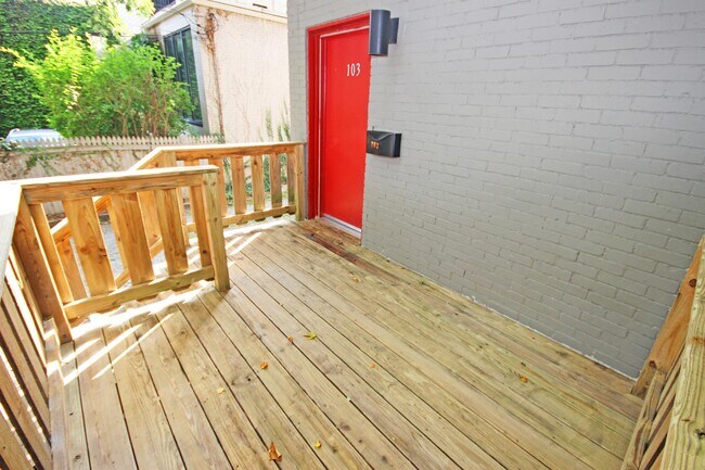 Photo - ASHLEY PLACE -- 080