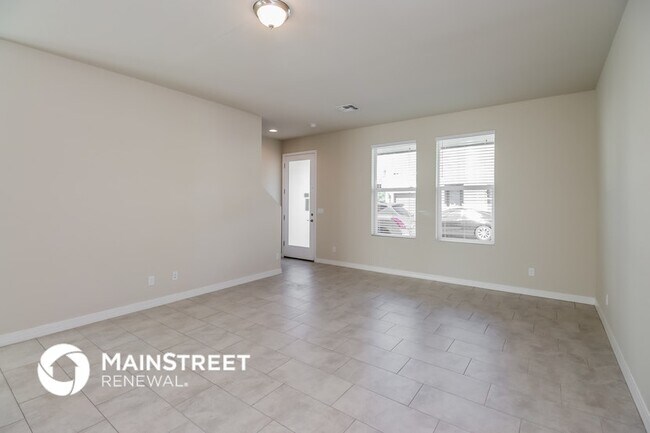 Photo - 2000 N 36th St