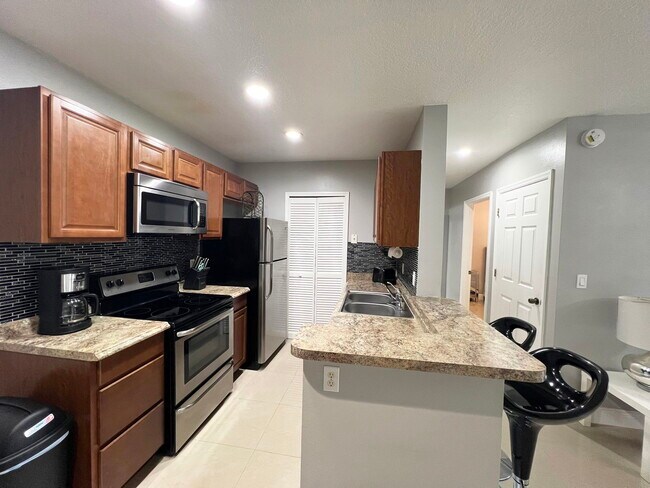 Photo - 4324 S Kirkman Rd