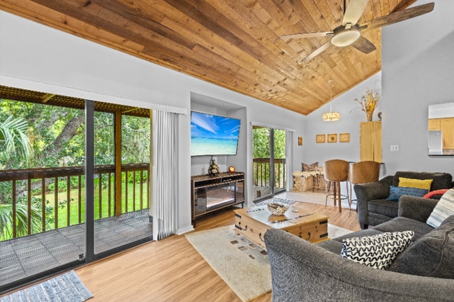 Photo - 3075 Willow Green Dr