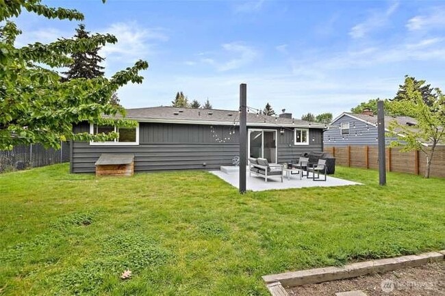 Photo - 11303 14th Ave SW
