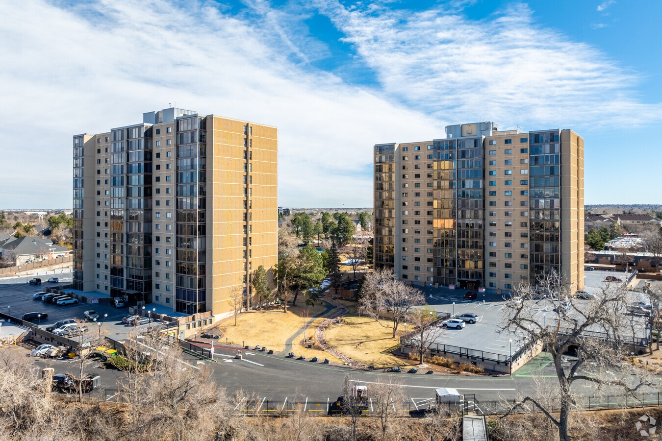 Photo - Candlewyck Condominiums