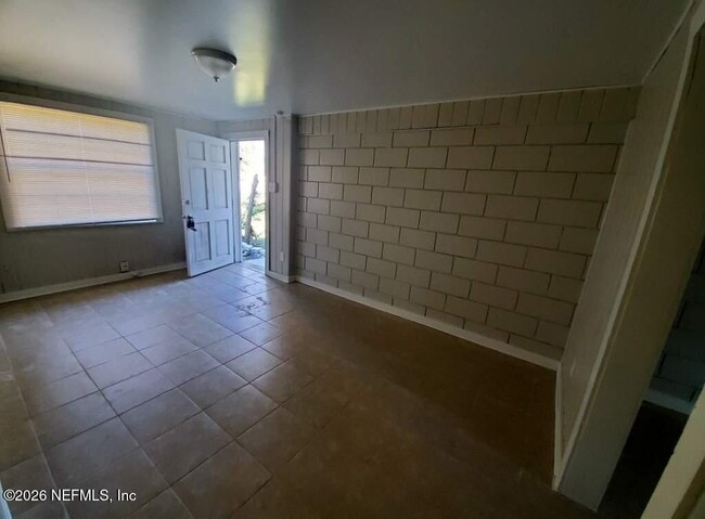 Photo - 3732 Whitehall St