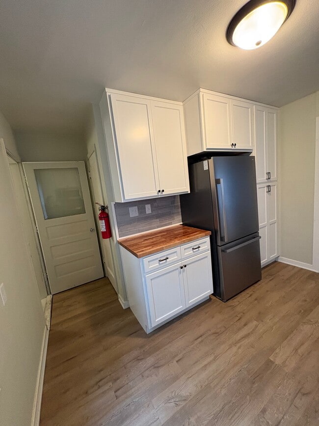 Photo - 1204 Madison St
