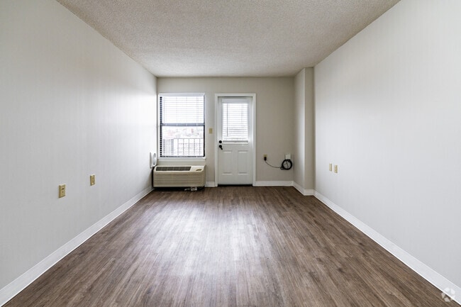 2BR, 1BA - 745SF - Living Room