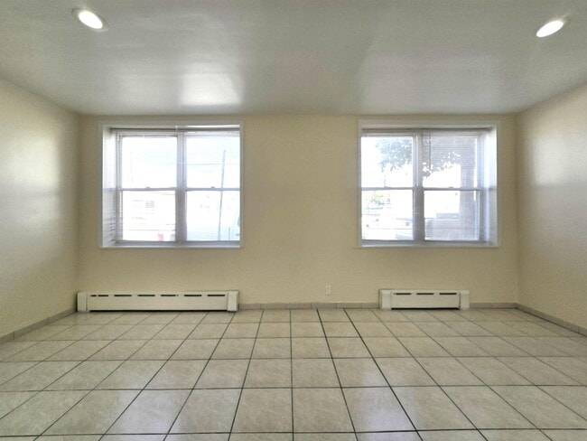 Photo - 6708 Newkirk Ave