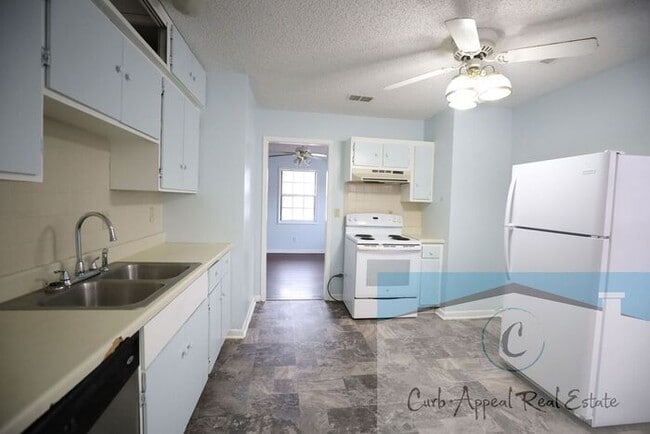 Photo - 3-bedroom, 1 bath house!!!