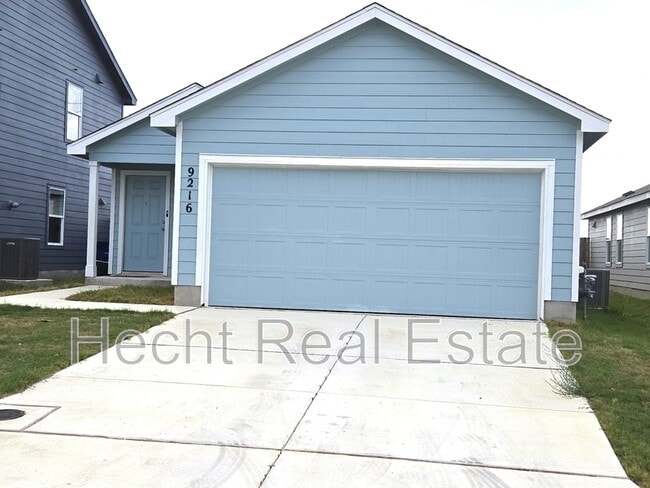 Photo - 9216 St Jerome