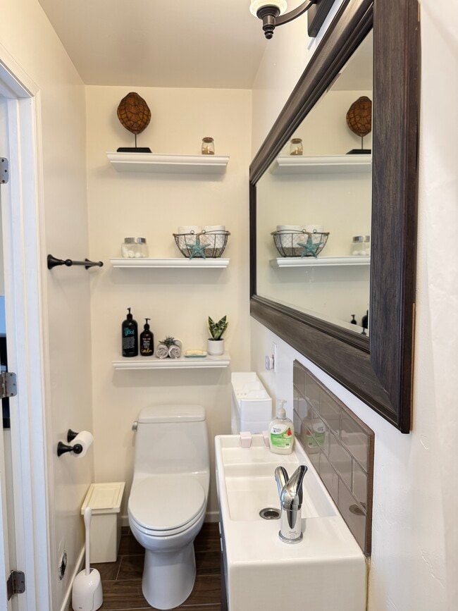 Photo - 313 S Rios Ave Unit Solana studio