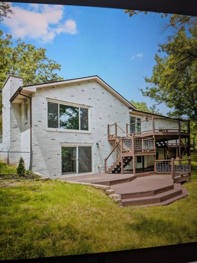 Building Photo - 7802 Rollingwood W Dr Unit 7802 Rollingwood W Dr-2