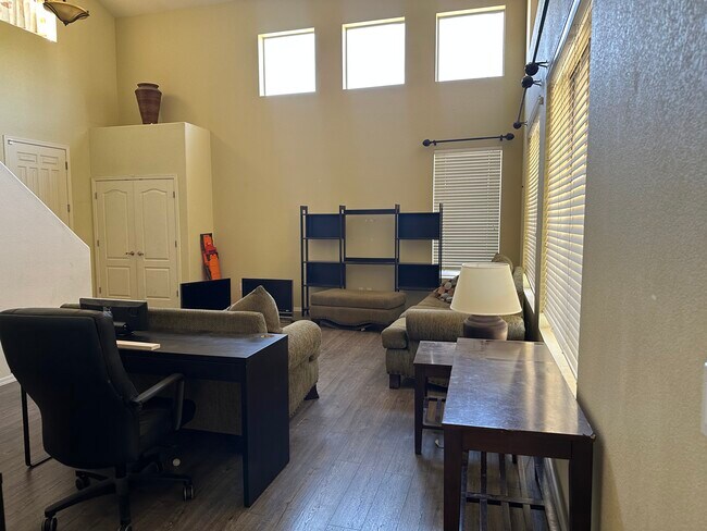 Photo - 16625 S 16th Dr