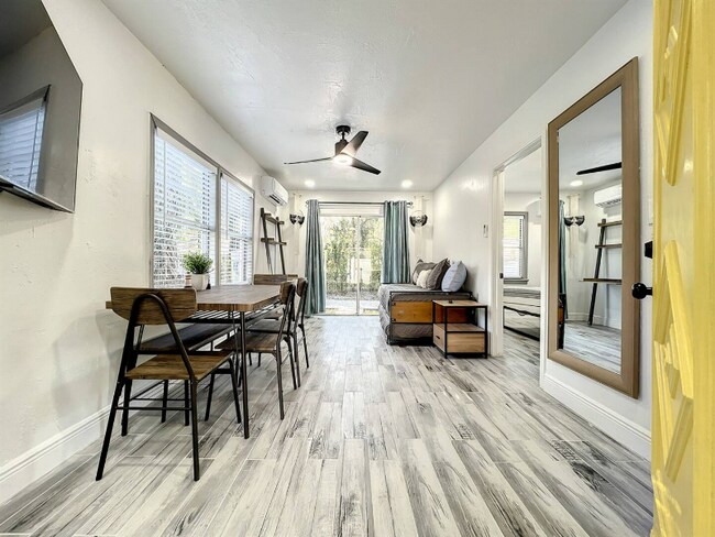 Photo - 2008 Page Ave Unit 3