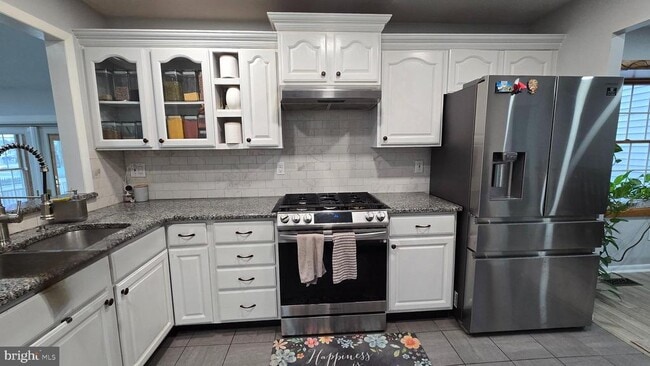 Photo - 101 Ashley Cir