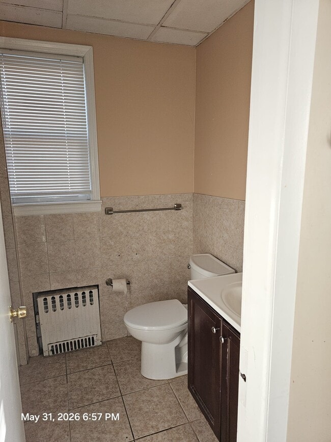 Photo - 2-34 Hartley Pl
