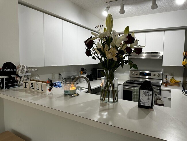 Photo - 4832 N State Rd 7 Unit 208