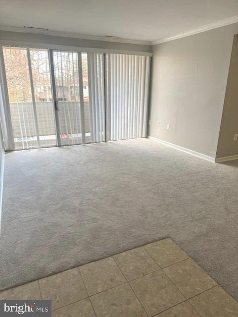 Building Photo - 5606 Bloomfield Dr Unit 101