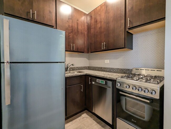 Photo - 4851 N Damen Ave Unit 314