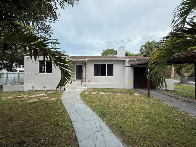 Photo - 586 NW 48th St Unidad 2