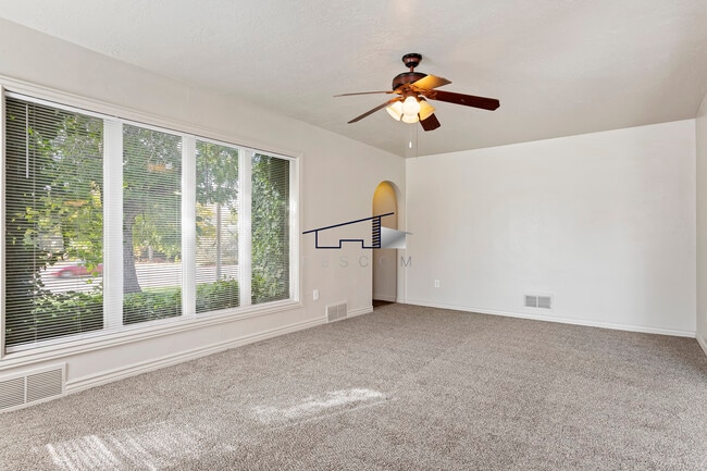 Photo - 352 Harrison Blvd