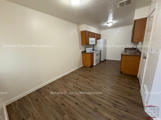 Photo - 2238 Meppen Dr