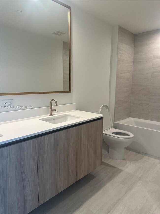 Photo - 77 SE 5th St Unit 2514