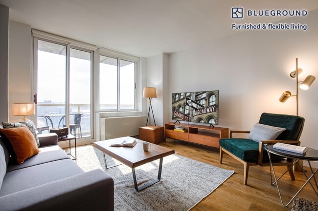 Photo - 560 W 43rd St Unit FL22-ID249