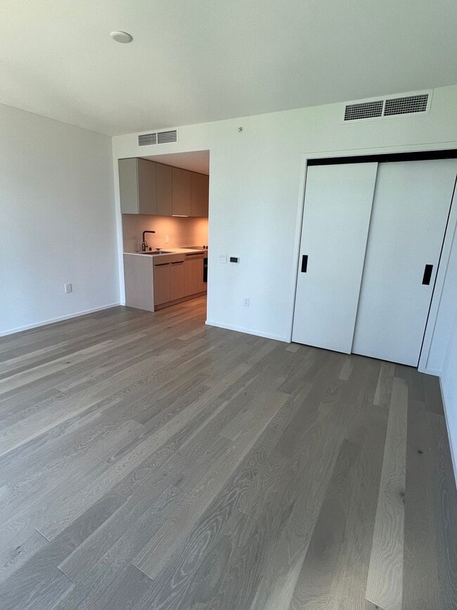 Photo - The Park Ward Village - Studio with Park and Ocean Views! Unit 528