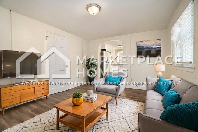 Photo - 717 Kalb St SE